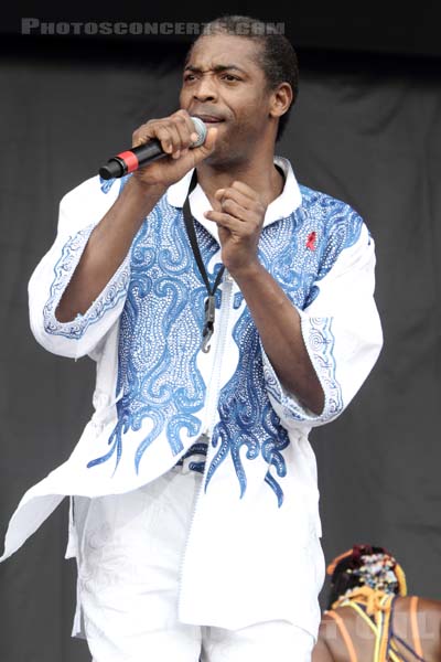 FEMI KUTI - 2010-06-27 - PARIS - Hippodrome de Longchamp - 